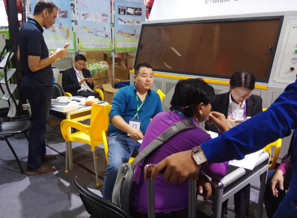 China Coal Group Attended The 122nd Carton Fair And Got Much Limelight