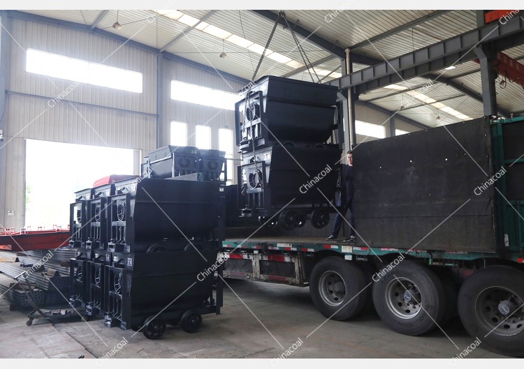 China Coal Group Sent A Batch Of Bucket Tipping Mine Car To Jiuquan, Gansu Province